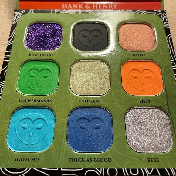 Hank & Henry Las Hermanas Palette - Picture 4 of 4